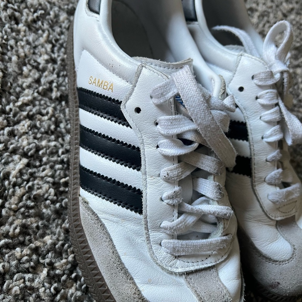 adidas White and Black Women's Retro Sneakers Samba sneakers 6.5 - Picture 2 of 4